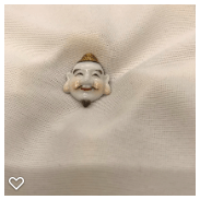 a026-20th Century Vintage Arita Porcelain Button of a Man's Head