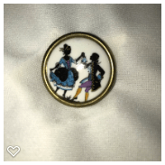 a084-20th Century Vintage Picture Button of Man and Lady