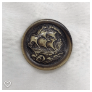 a008-20th Century Vintage Celluloid Carved Sailing Ship Button