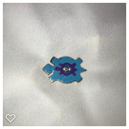 a134-20th Century Vintage Laurel Burch Button of a Realistic Turtle